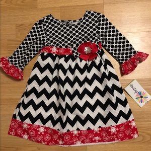 New “Counting Daisies” dress size 4T with tag